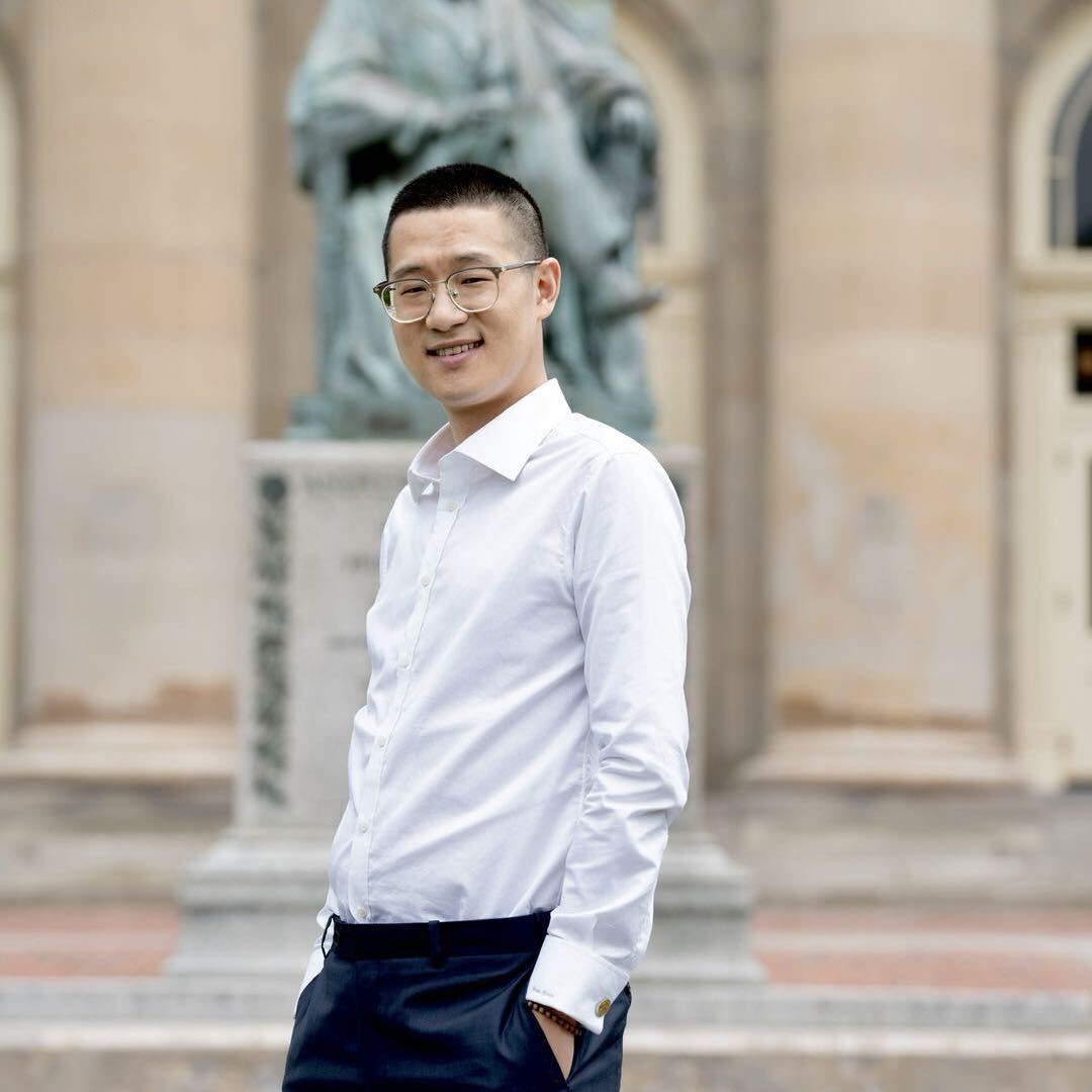Houpu Li portrait