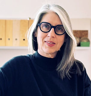Lisa Howard portrait